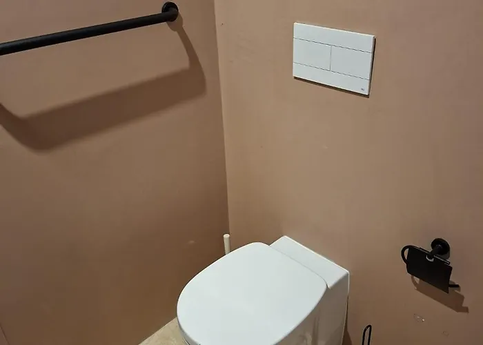 Medieval Knights House 1st Fl App With Sea View At The Marina Senglea