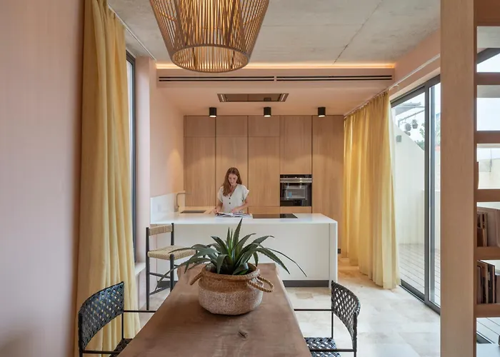 Medieval Knights House 1st Fl App With Sea View At The Marina Homestay Senglea